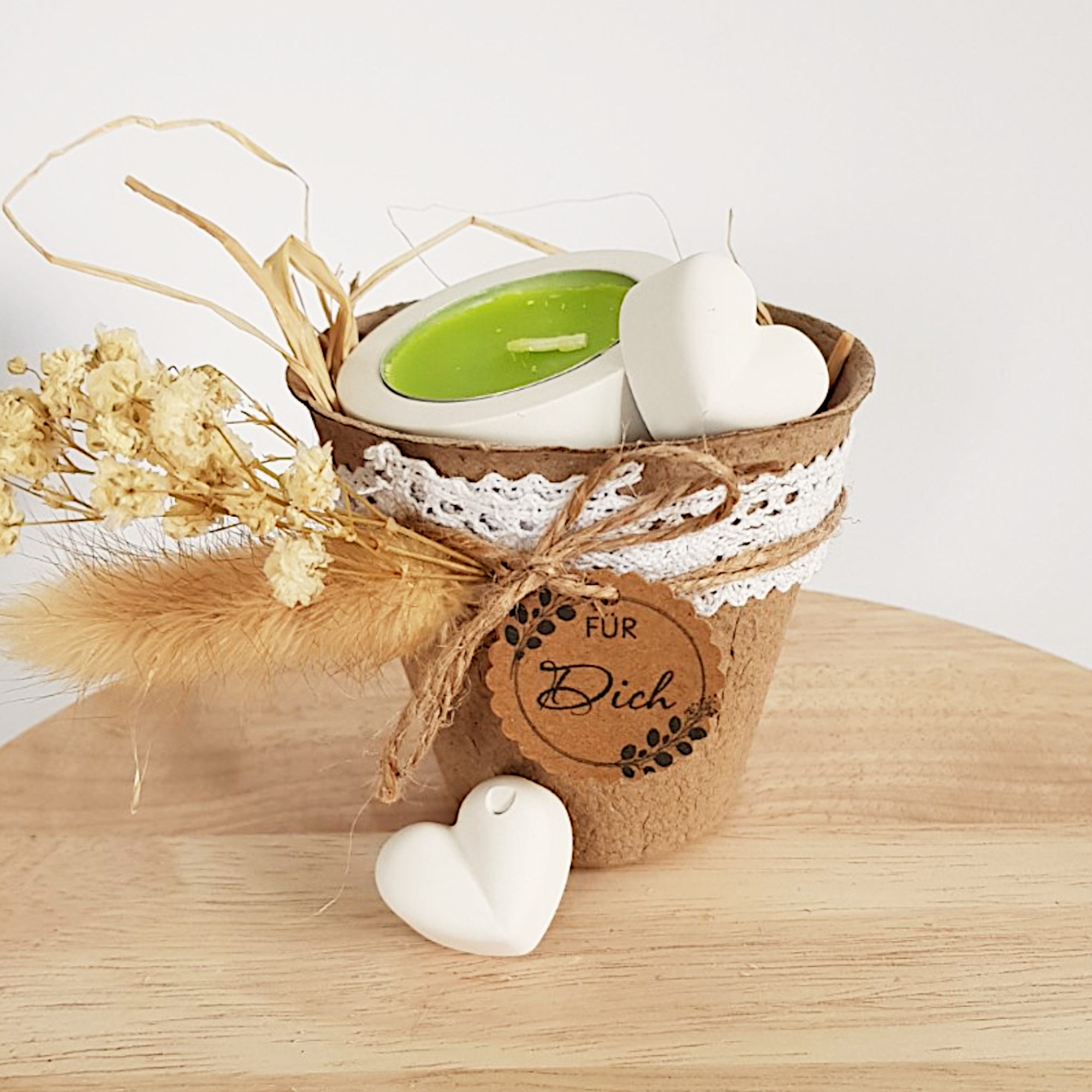 Kleines Geschenk mit Duftkerze – personalisierbares Kerzenset im Naturfaser-Topf – Bild 3