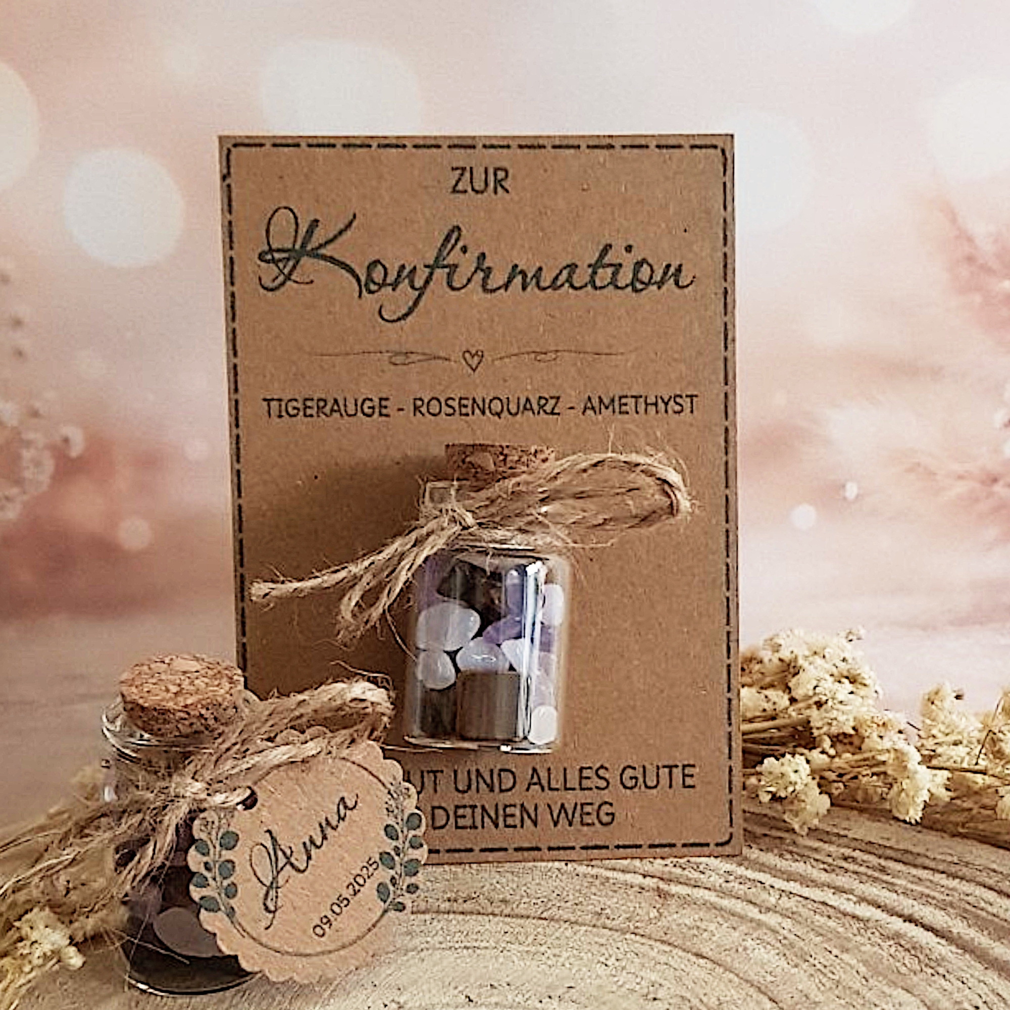 Konfirmation Geschenk mit Edelsteinen und personalisiertem Anhänger