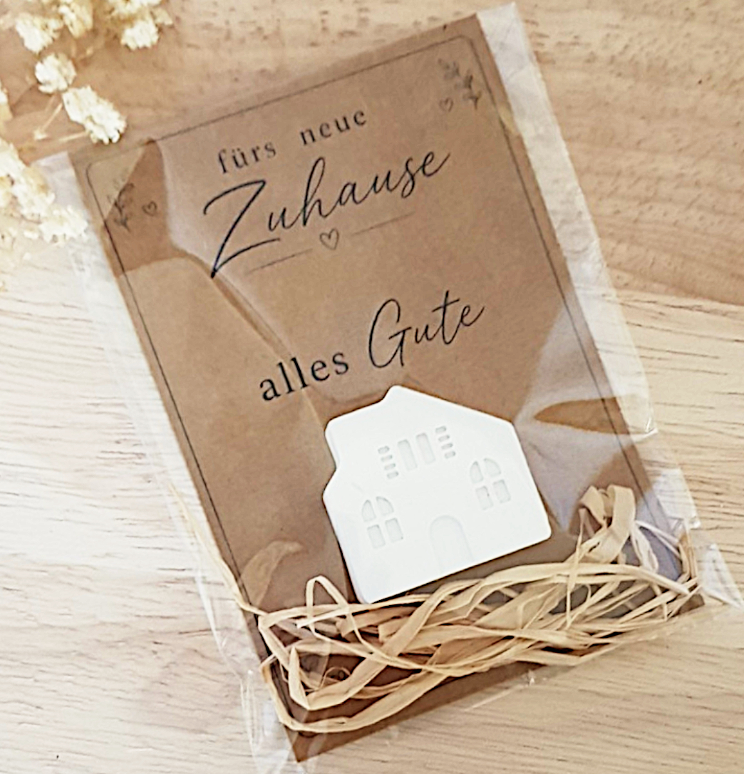 Geschenk zum Einzug, Karte mit Haus
